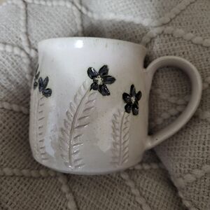 10 Oz. Floral Embossed Ceramic Mug